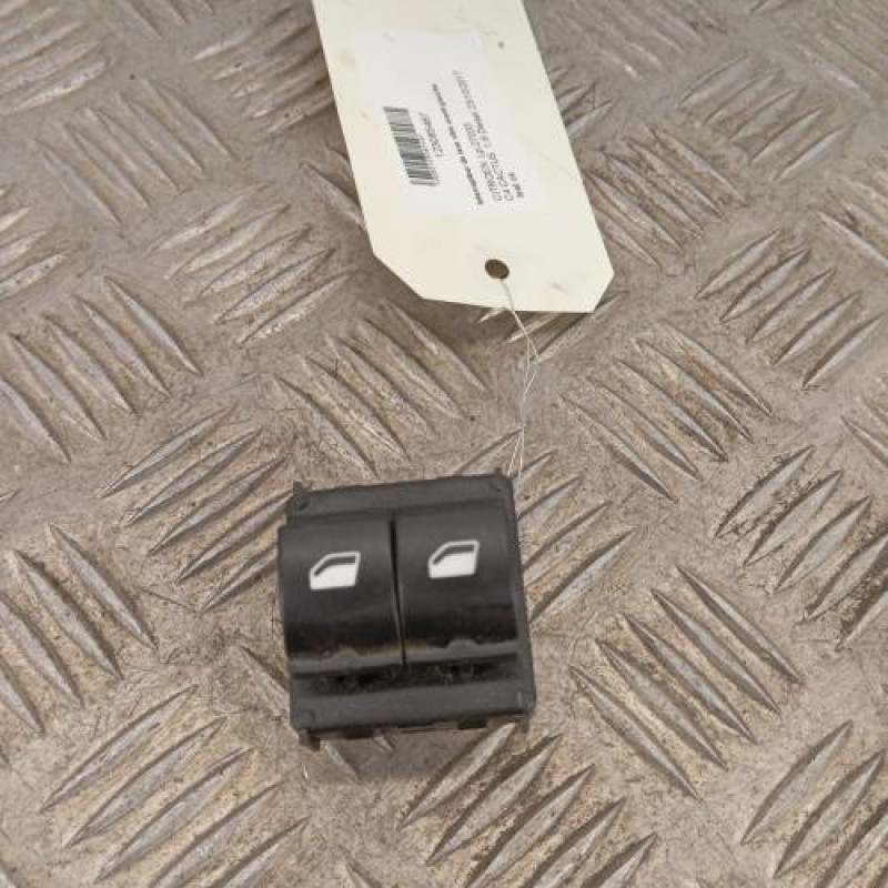 Interrupteur de leve vitre avant gauche CITROEN C4 CACTUS