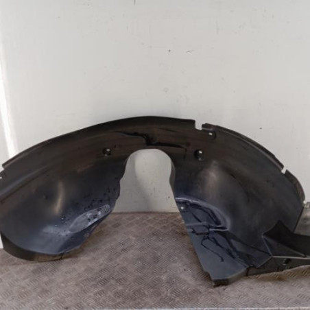 Pare boue avant droit CITROEN C4 CACTUS Photo n°1