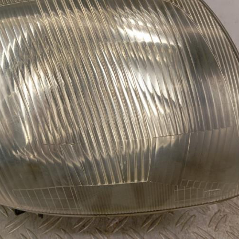 Optique avant principal droit (feux)(phare) RENAULT CLIO 2