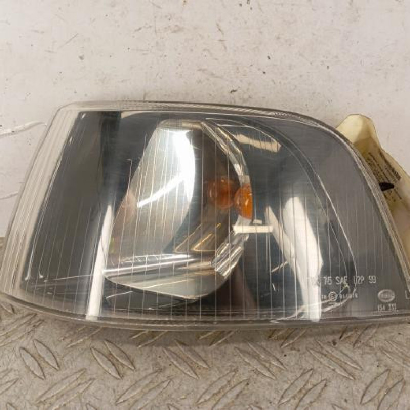 Optique avant secondaire gauche (feux)(clignotant) VOLVO V 40 1