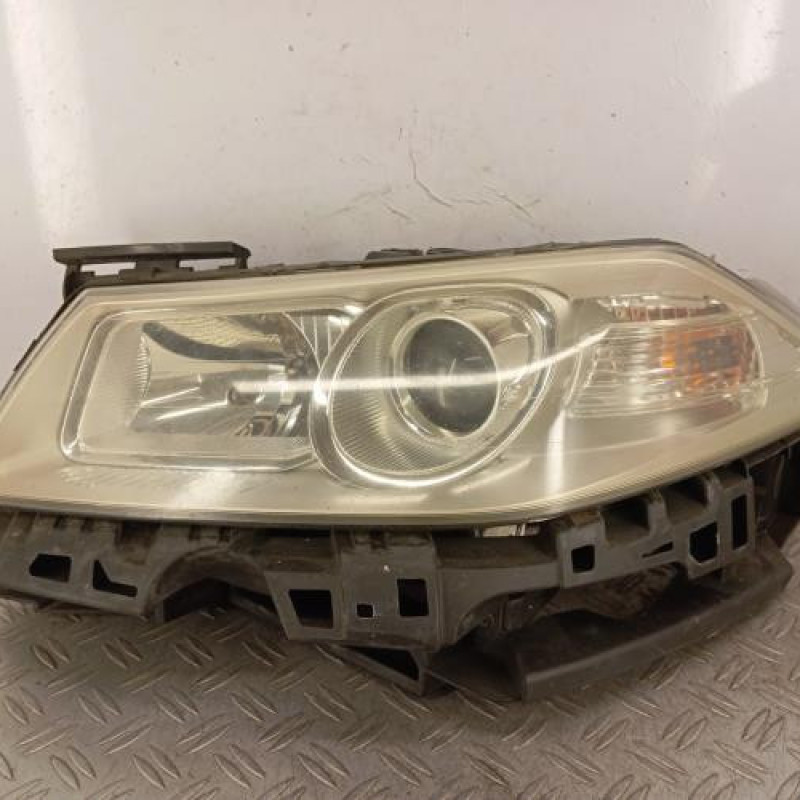 Optique avant principal gauche (feux)(phare) RENAULT MEGANE 2