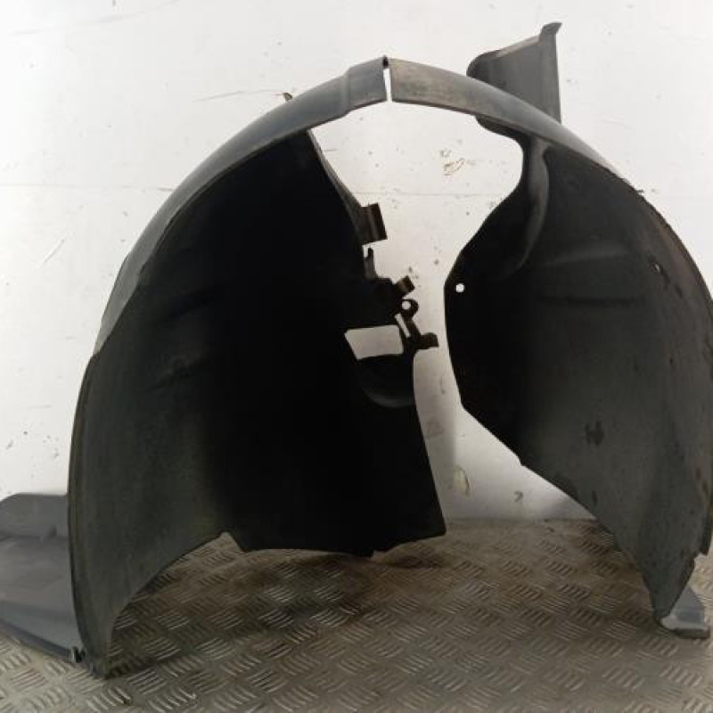 Pare boue avant gauche PEUGEOT 406