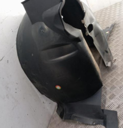 Pare boue avant gauche PEUGEOT 406 Photo n°5