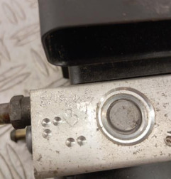 Bloc ABS (freins anti-blocage) SUZUKI SWIFT 3 Photo n°5