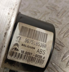 Bloc ABS (freins anti-blocage) PEUGEOT 206+ Photo n°4