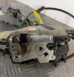 Serrure avant gauche PEUGEOT 207