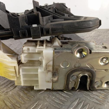 Serrure avant droit MERCEDES CLASSE A 169