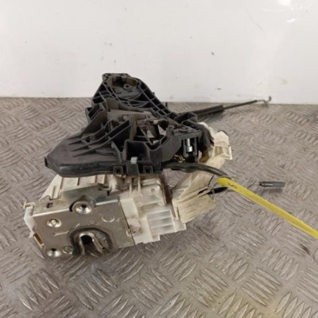 Serrure avant gauche MERCEDES CLASSE A 169 Photo n°1