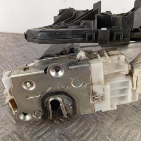 Serrure avant gauche MERCEDES CLASSE A 169