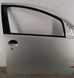 Porte avant droit TOYOTA AYGO 1 Photo n°1