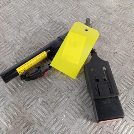 Attache ceinture avant droit RENAULT TWINGO 2