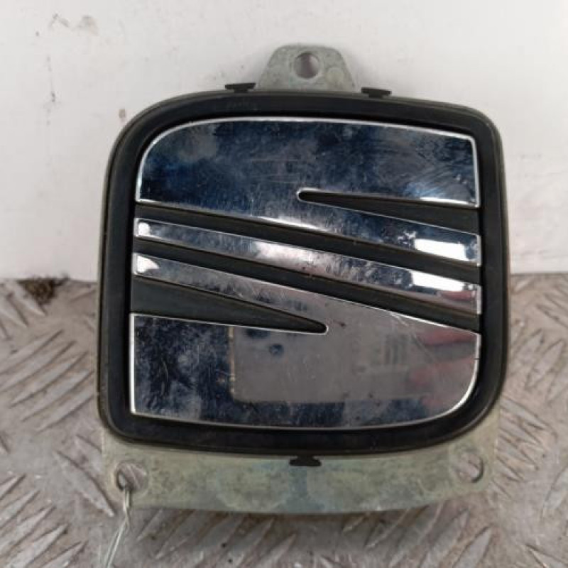 Poignee hayon SEAT LEON 2