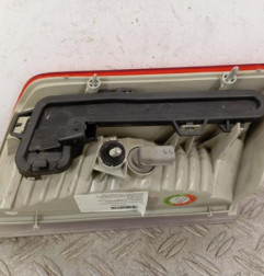 Feu arriere secondaire gauche (feux) RENAULT LAGUNA 3 Photo n°4