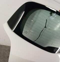 Malle/Hayon arriere RENAULT CLIO 3