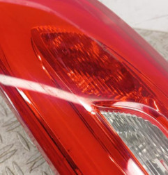 Feu arriere secondaire droit (feux) PEUGEOT 308 2 SW Photo n°3