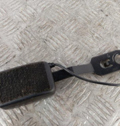 Attache ceinture avant droit PEUGEOT 207 Photo n°1
