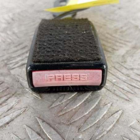 Attache ceinture avant droit PEUGEOT 207