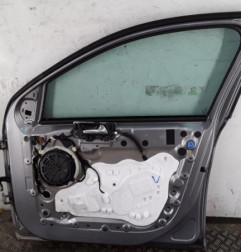 Porte avant droit PEUGEOT 308 2 SW Photo n°9