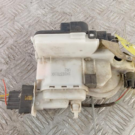 Serrure avant droit VOLKSWAGEN GOLF 3