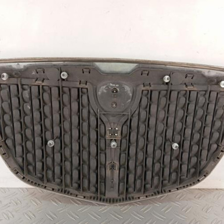 Calandre LANCIA YPSILON 4