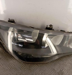 Optique avant principal droit (feux)(phare) AUDI A1 1 Photo n°1