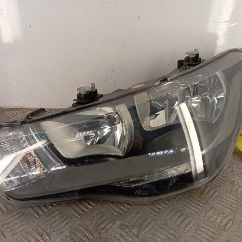 Optique avant principal gauche (feux)(phare) AUDI A1 1