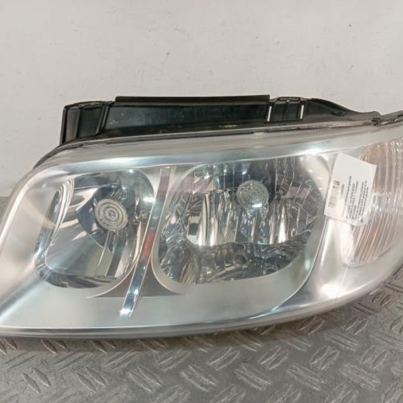 Optique avant principal gauche (feux)(phare) HYUNDAI MATRIX