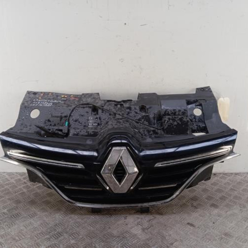 Calandre RENAULT MEGANE 4 Calandre RENAULT MEGANE 4