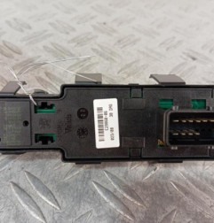 Interrupteur de leve vitre avant gauche PEUGEOT 207