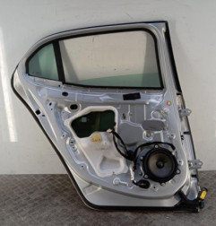 Porte arriere gauche RENAULT MEGANE 4 Photo n°4