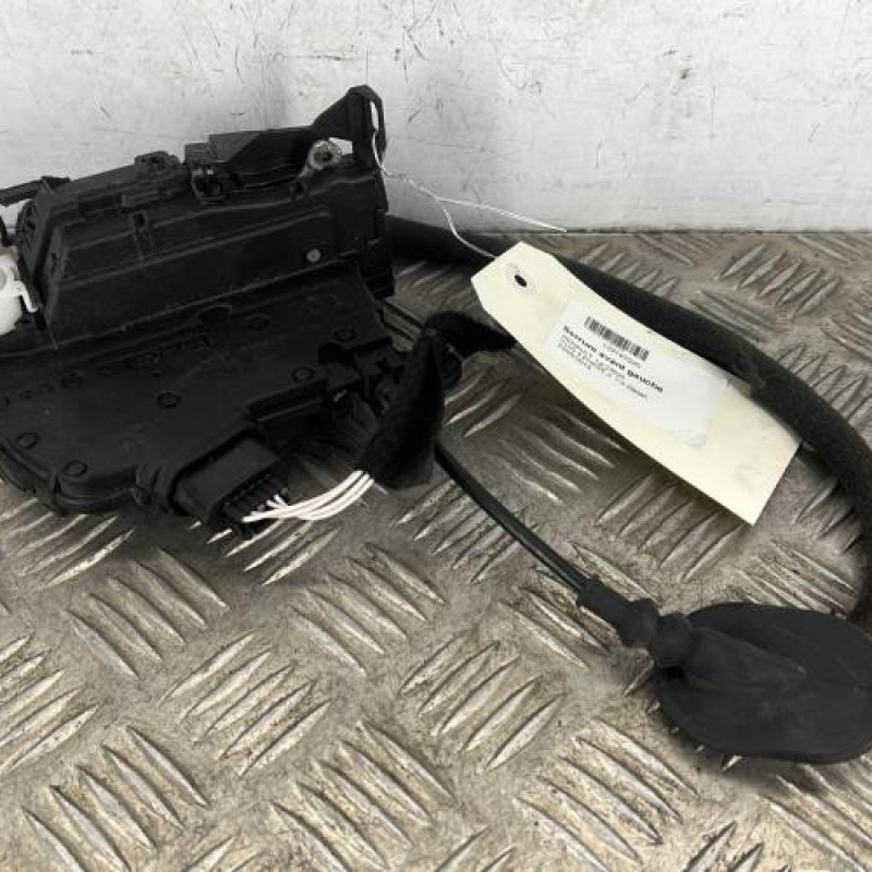 Serrure avant gauche RENAULT CLIO 4