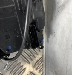 Serrure avant droit RENAULT KANGOO 2