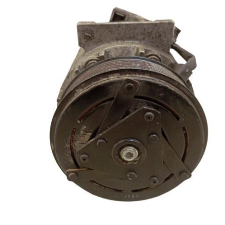 Compresseur clim RENAULT MASTER 3 Photo n°1