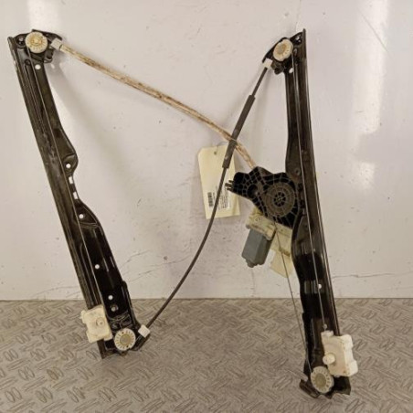 Leve vitre electrique avant droit PEUGEOT 308 2 SW Photo n°1