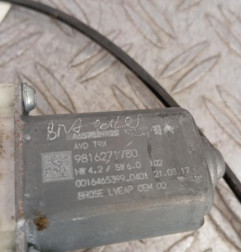 Leve vitre electrique avant droit PEUGEOT 308 2 SW Photo n°5