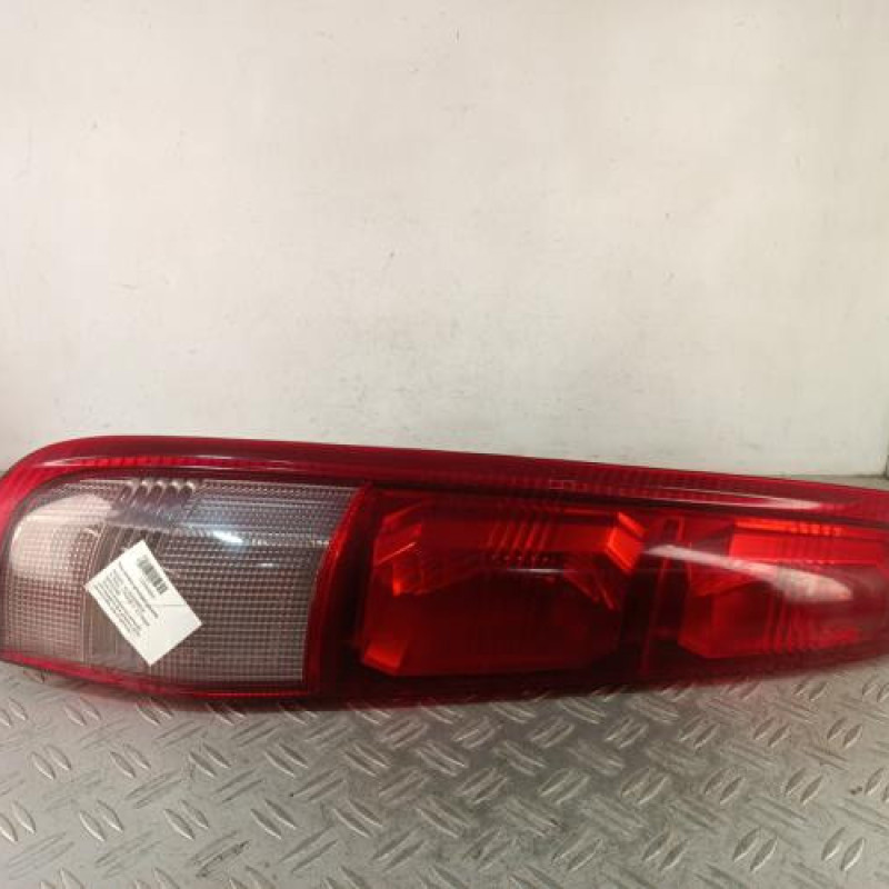 Feu arriere principal gauche (feux) NISSAN X-TRAIL 1