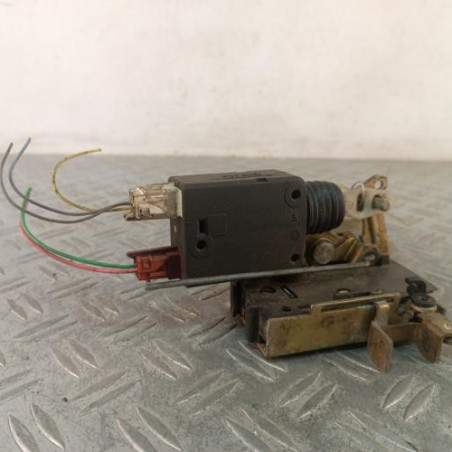 Serrure avant gauche CITROEN SAXO Photo n°1