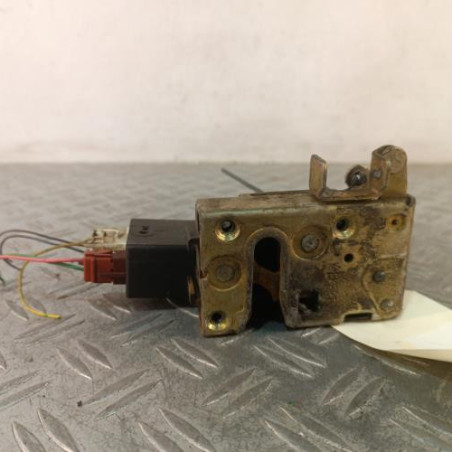 Serrure avant gauche CITROEN SAXO