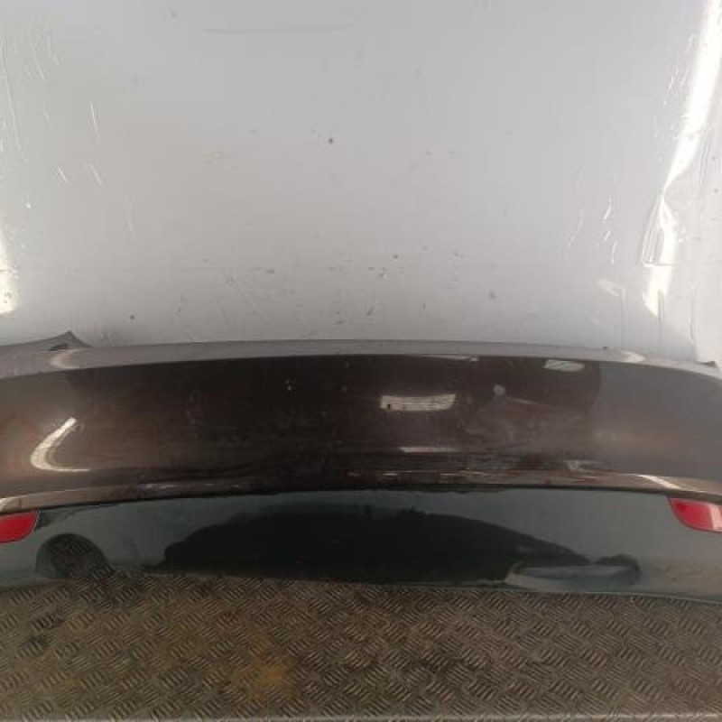 Pare choc arriere AUDI A1 1