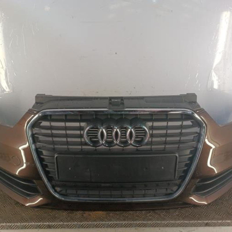 Pare choc avant AUDI A1 1