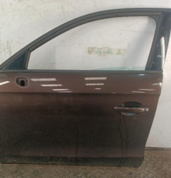 Porte avant gauche AUDI A1 1 Photo n°1