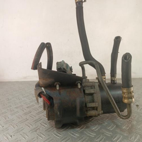 Pompe de direction CITROEN SAXO Photo n°1