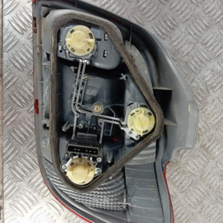 Feu arriere principal gauche (feux) TOYOTA YARIS 1