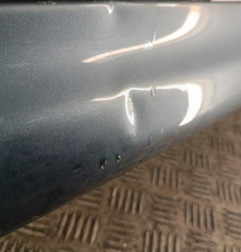 Pare choc arriere TOYOTA YARIS 1 Photo n°4