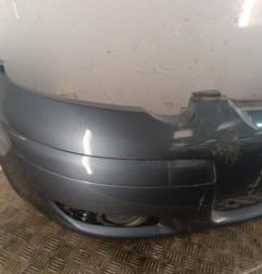 Pare choc avant TOYOTA YARIS 1 Photo n°3