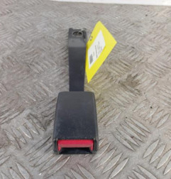 Attache ceinture avant droit TOYOTA YARIS 1