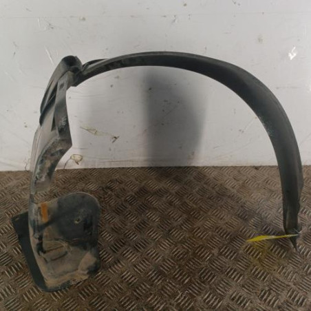 Pare boue avant droit PEUGEOT 106