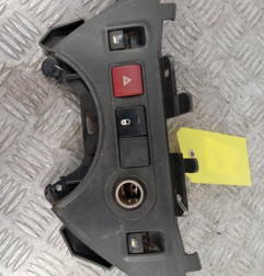 Interrupteur de leve vitre avant gauche PEUGEOT PARTNER 2 Photo n°1