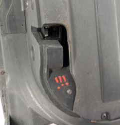 Hayon inferieur PEUGEOT 3008 1 Photo n°8