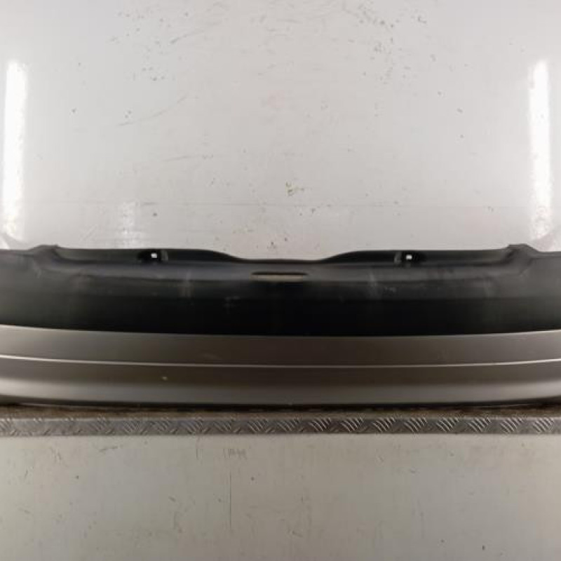 Pare choc arriere RENAULT CLIO 2